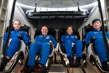 NASA повертає астронавтів з МКС через таємничу медичну проблему
