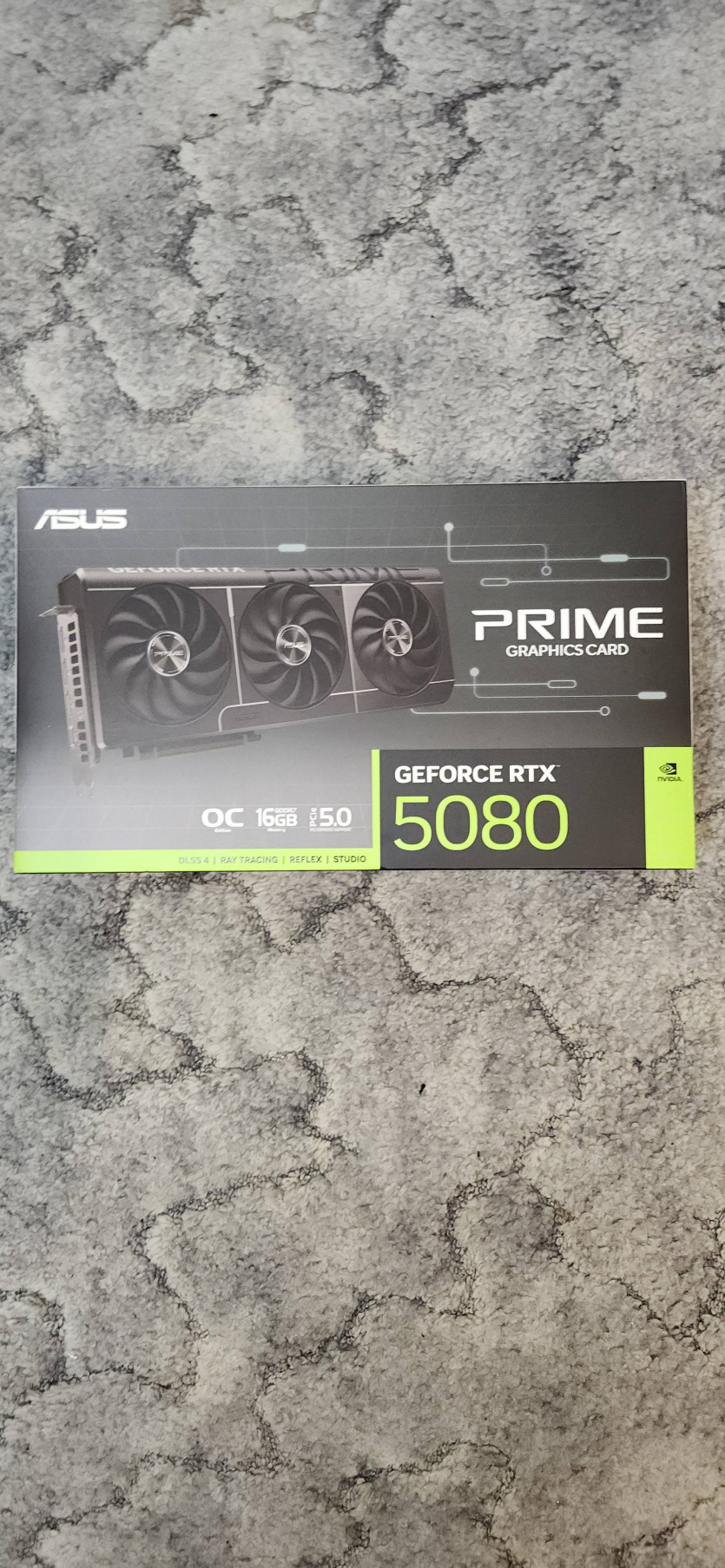 Клієнт Amazon отримав NVIDIA RTX 5080 з 8-контактним роз’ємом — що пішло не так