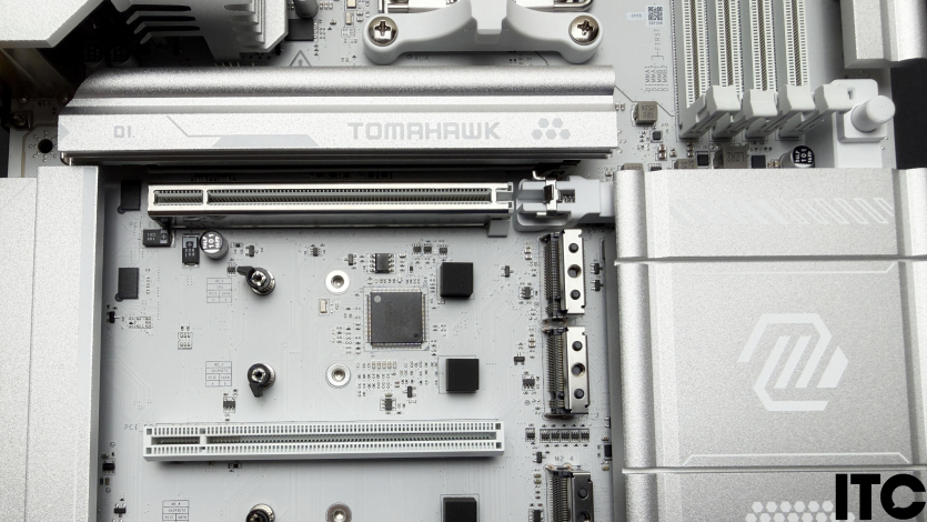 MSI MAG X870E TOMAHAWK MAX WIFI PZ