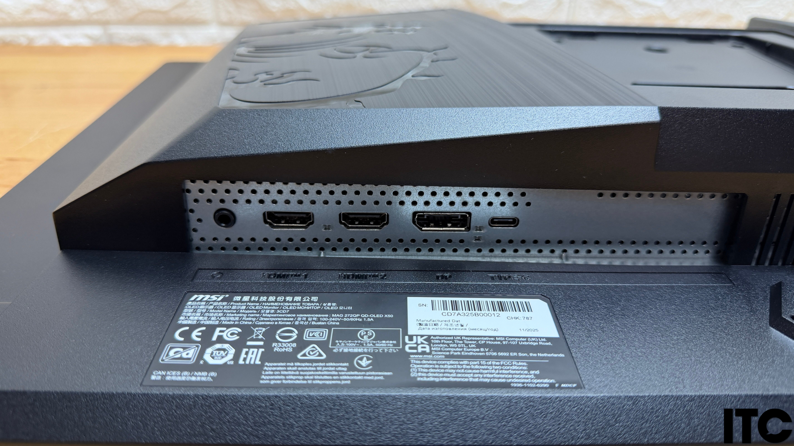 MSI MAG 272QP QD-OLED X50