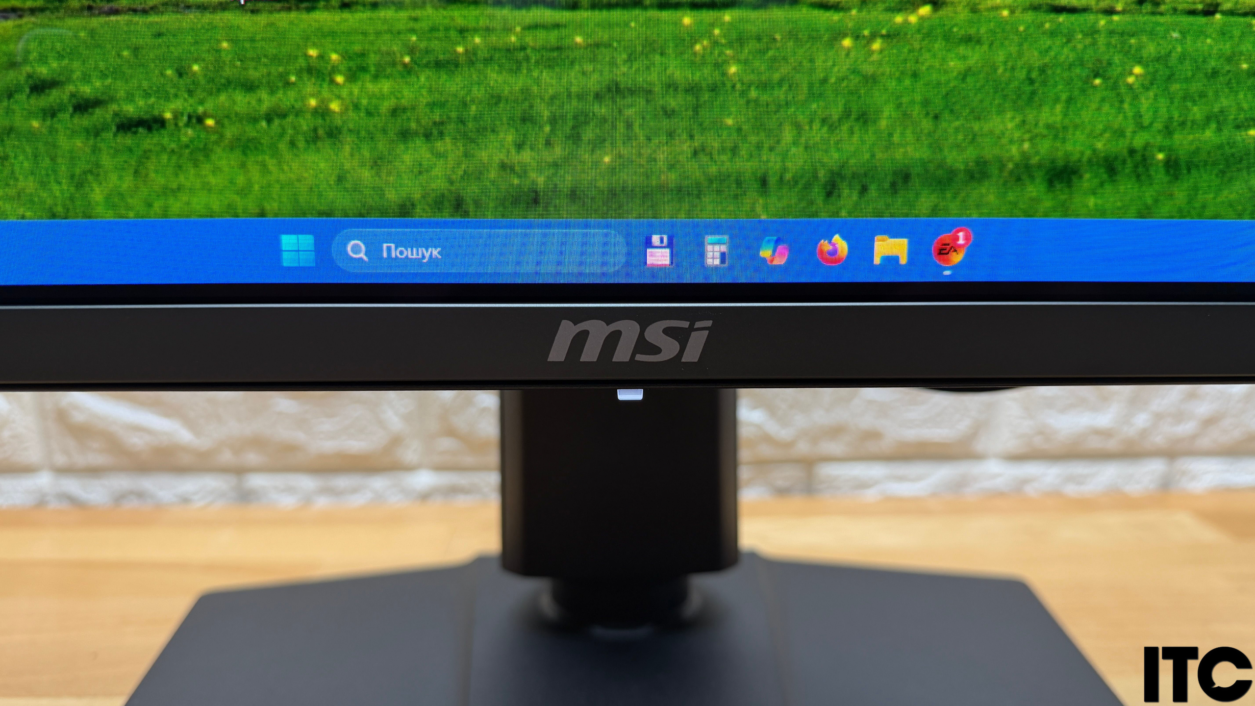MSI MAG 272QP QD-OLED X50