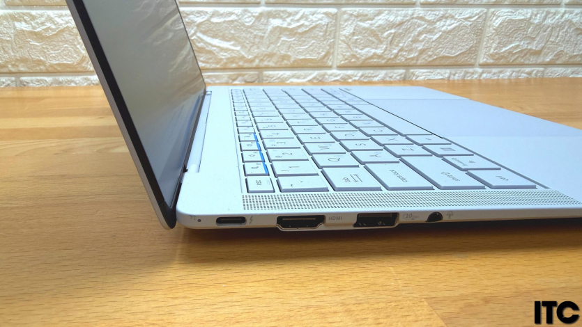 Asus ExpertBook Ultra