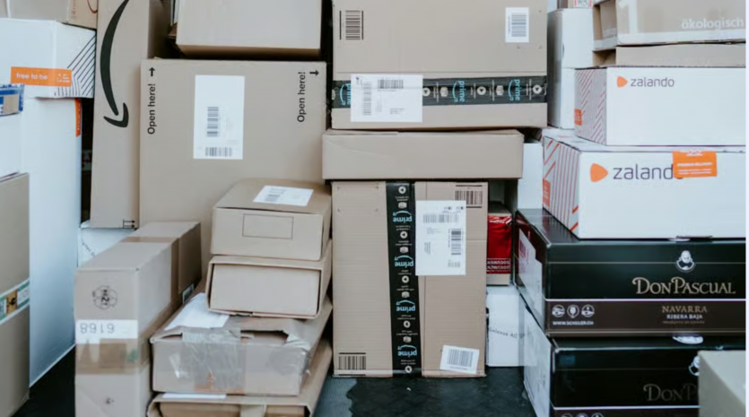 Amazon надіслав 79-річній жінці понад 100 посилок, хоча вона навіть не мала акаунту на сайті