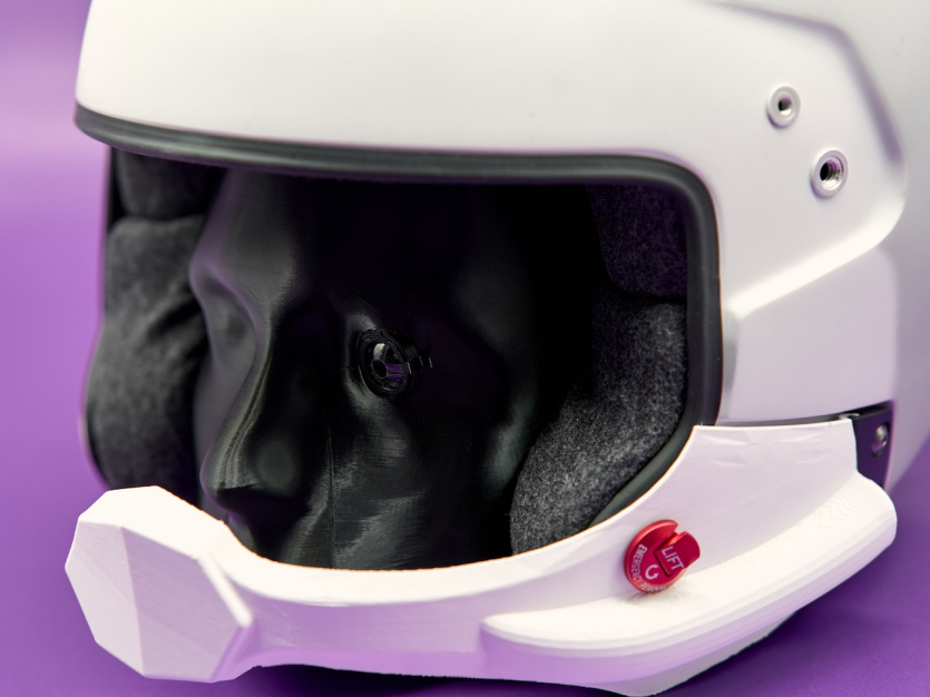 Забудьте про розумні окуляри — спробуйте натомість розумні контактні лінзи