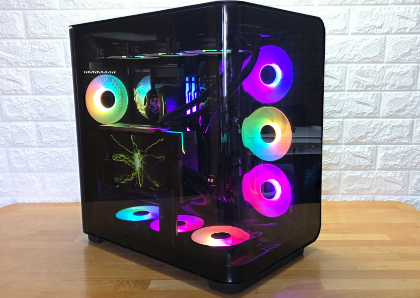 EVOLVE Lightning Powered_by MSI