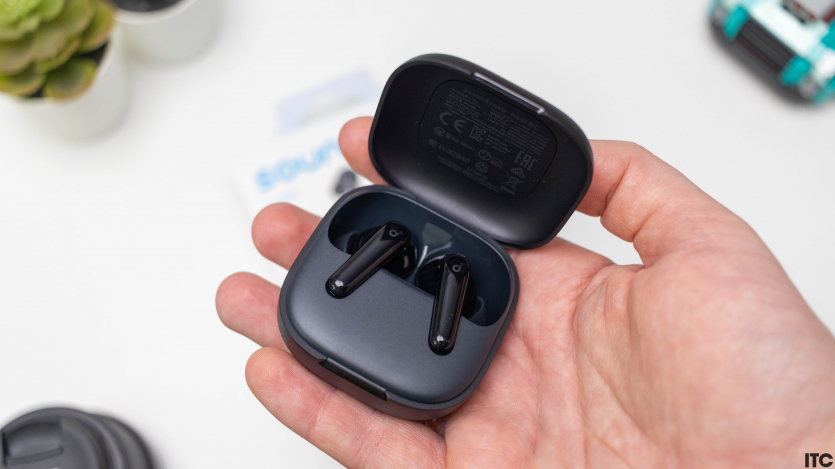 Anker Soundcore R60i NC