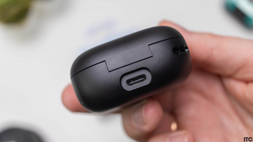 Anker Soundcore R60i NC