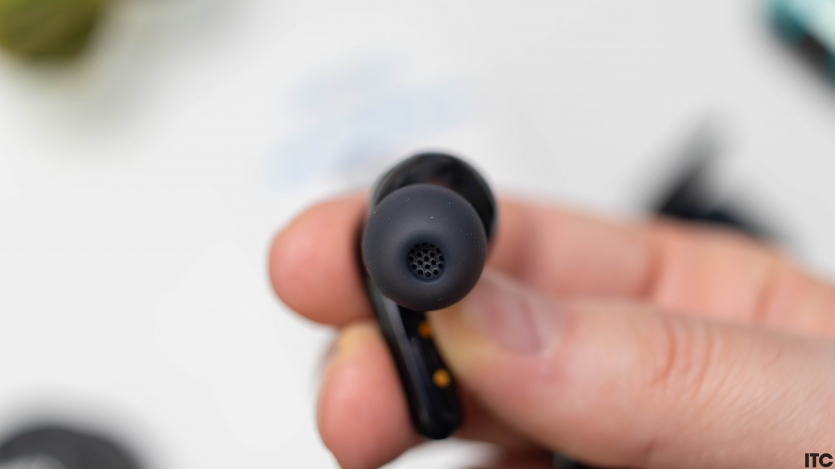 Anker Soundcore R60i NC