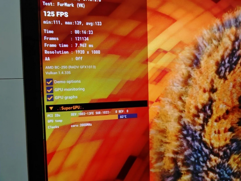 Ентузіаст зібрав з LEGO повноцінний ігровий ПК