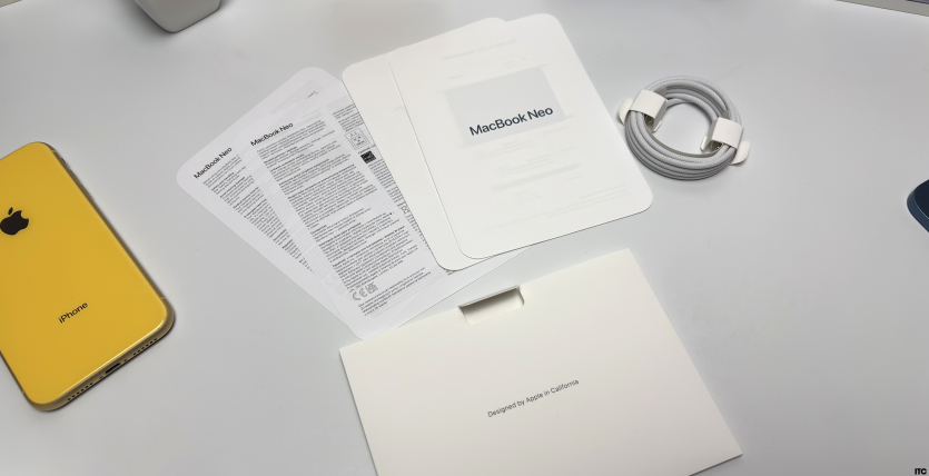 Apple MacBook Neo